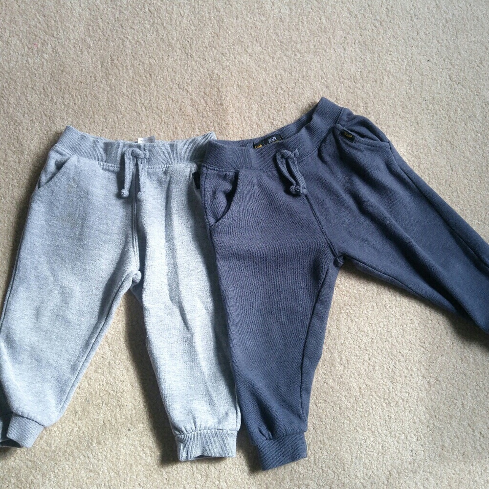 Lot of 2T Lee joggers